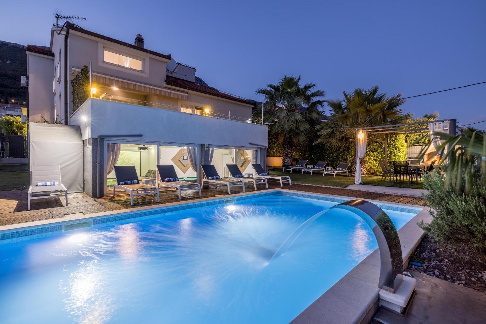 Sun Castle Holiday House Babic Kaštel Stari Esterno foto