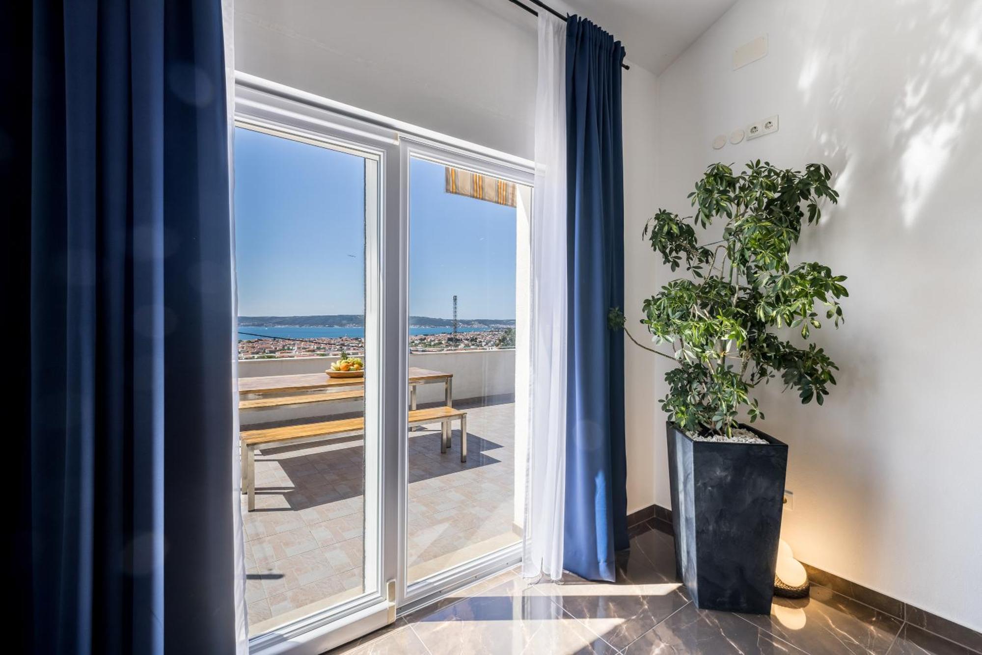 Sun Castle Holiday House Babic Kaštel Stari Esterno foto
